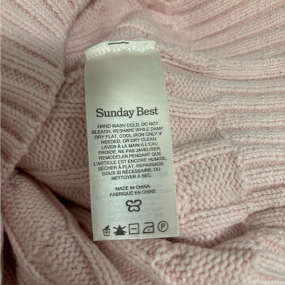 ARITZIA SUNDAY BEST PEGGY CROPPED SWEATER LIGHT PINK - Picture 4 of 5